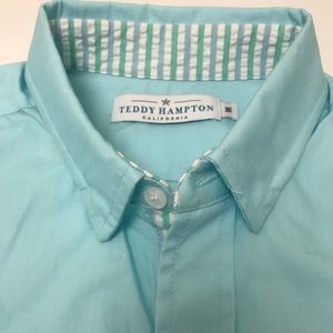 Short sleeve men’s shirt with seersucker details